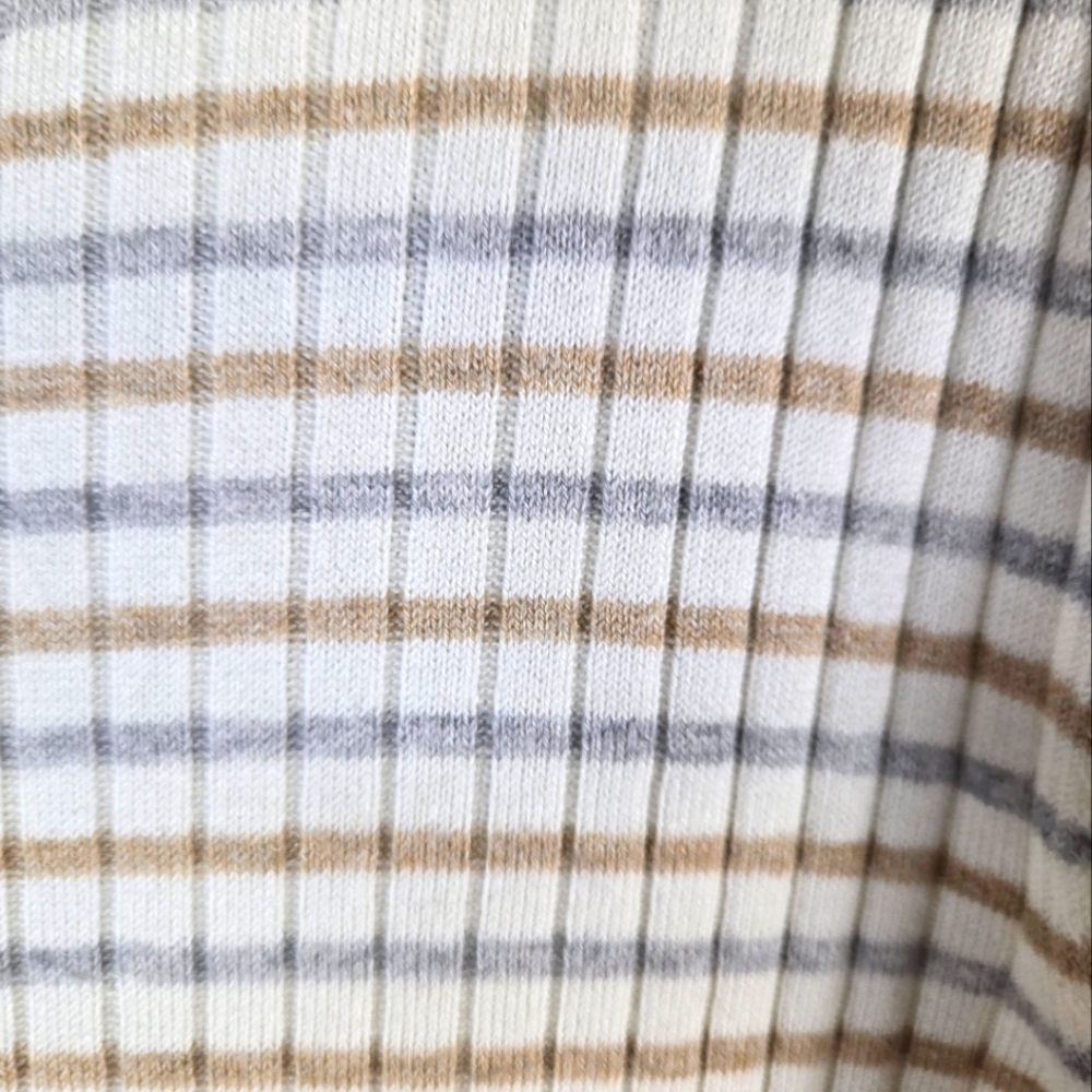 J. Mclaughlin Striped Ivory Button Cuff Light Kni… - image 6